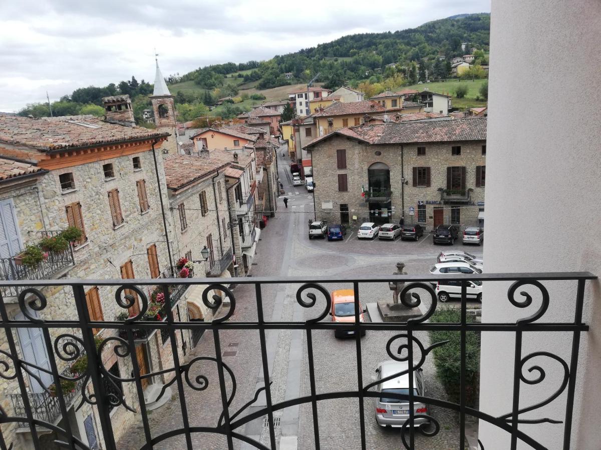 Bed and Breakfast La Montadaria à Zavattarello Extérieur photo